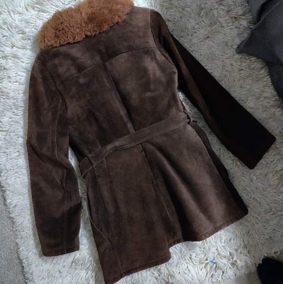 (Vintage) Boutique Brown Suede Coat - Picture 3 of 7